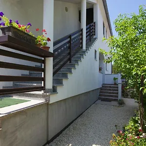 Maja Apartment Štinjan